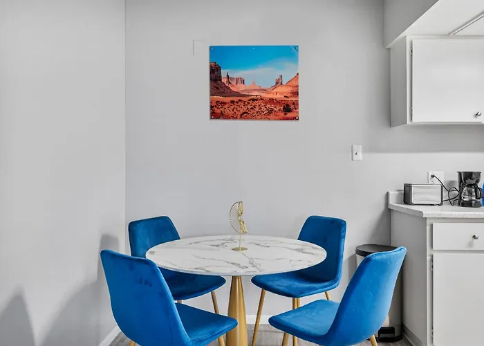 Cozy 1br Pad With Pool&free Parking * Scottsdale