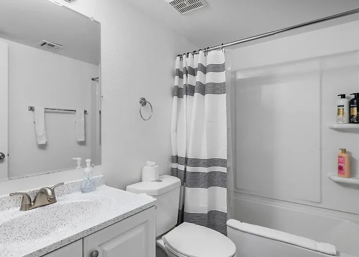 Cozy 1br Pad With Pool&free Parking