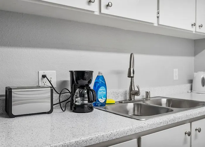 Cozy 1br Pad With Pool&free Parking * Scottsdale